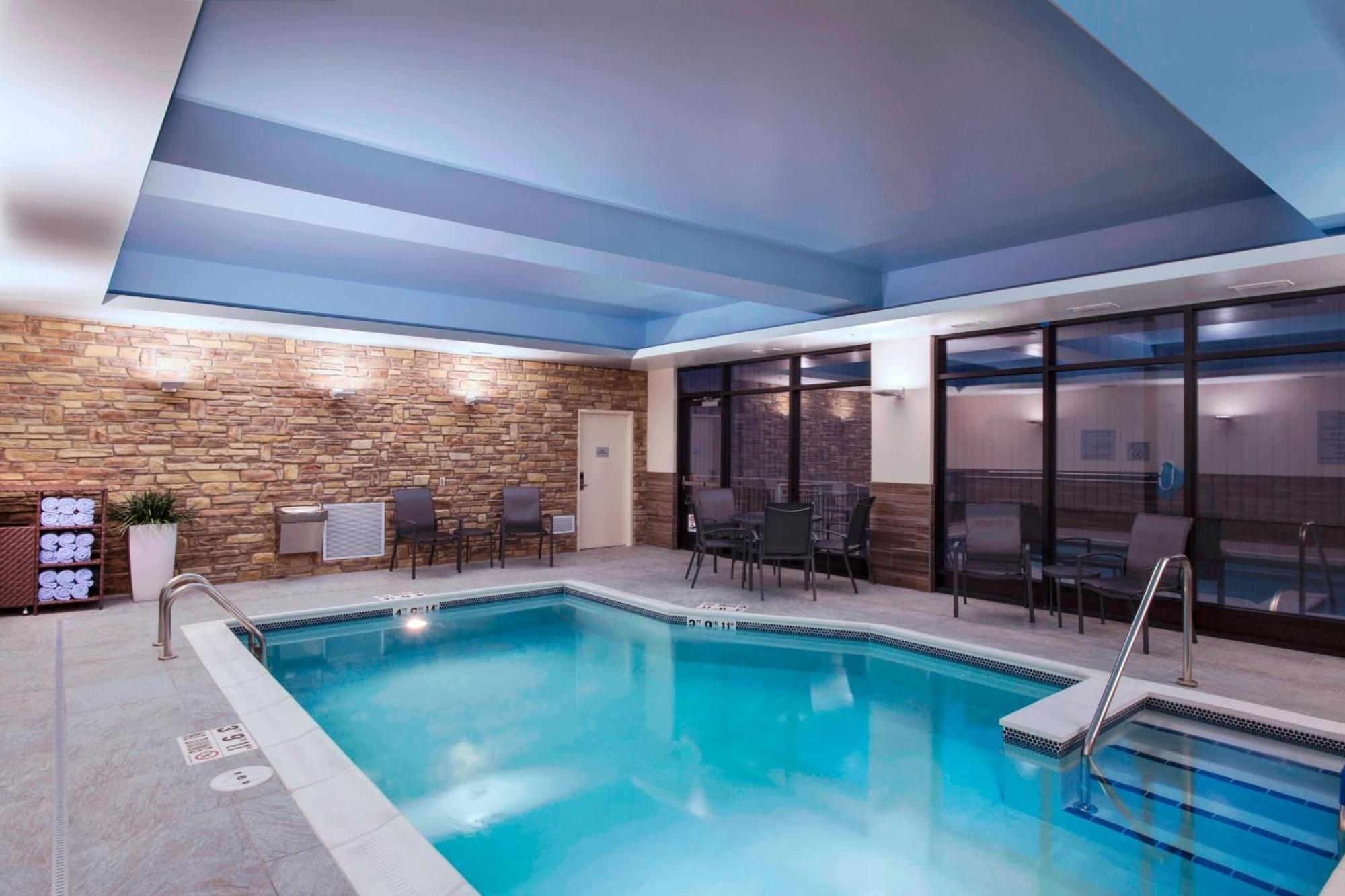 Fairfield Inn & Suites By Marriott La Crosse Downtown מראה חיצוני תמונה